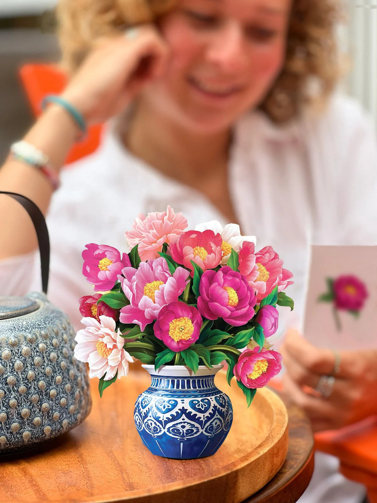 Mini Peony Paradise Pop-Up Bouquet Card