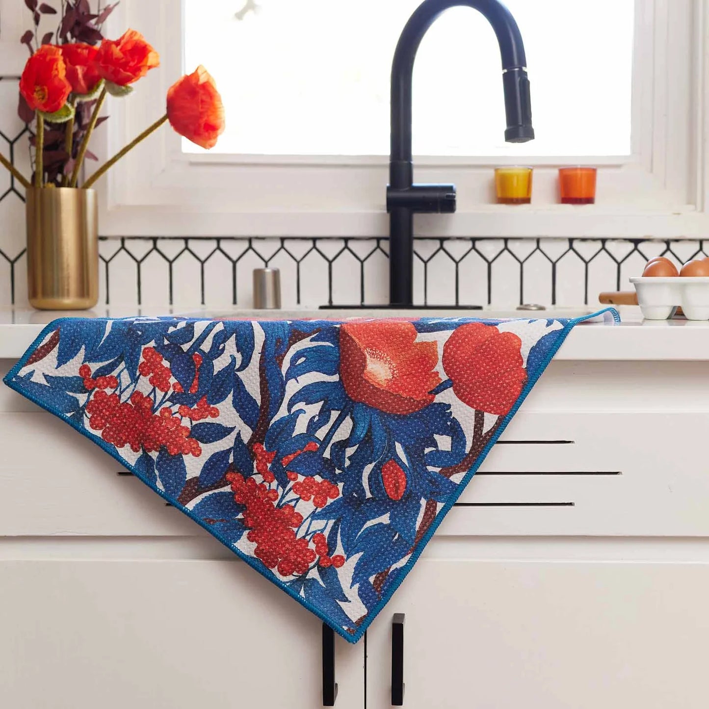 Icelandic Poppy Eco-Friendly Kitchen Towel