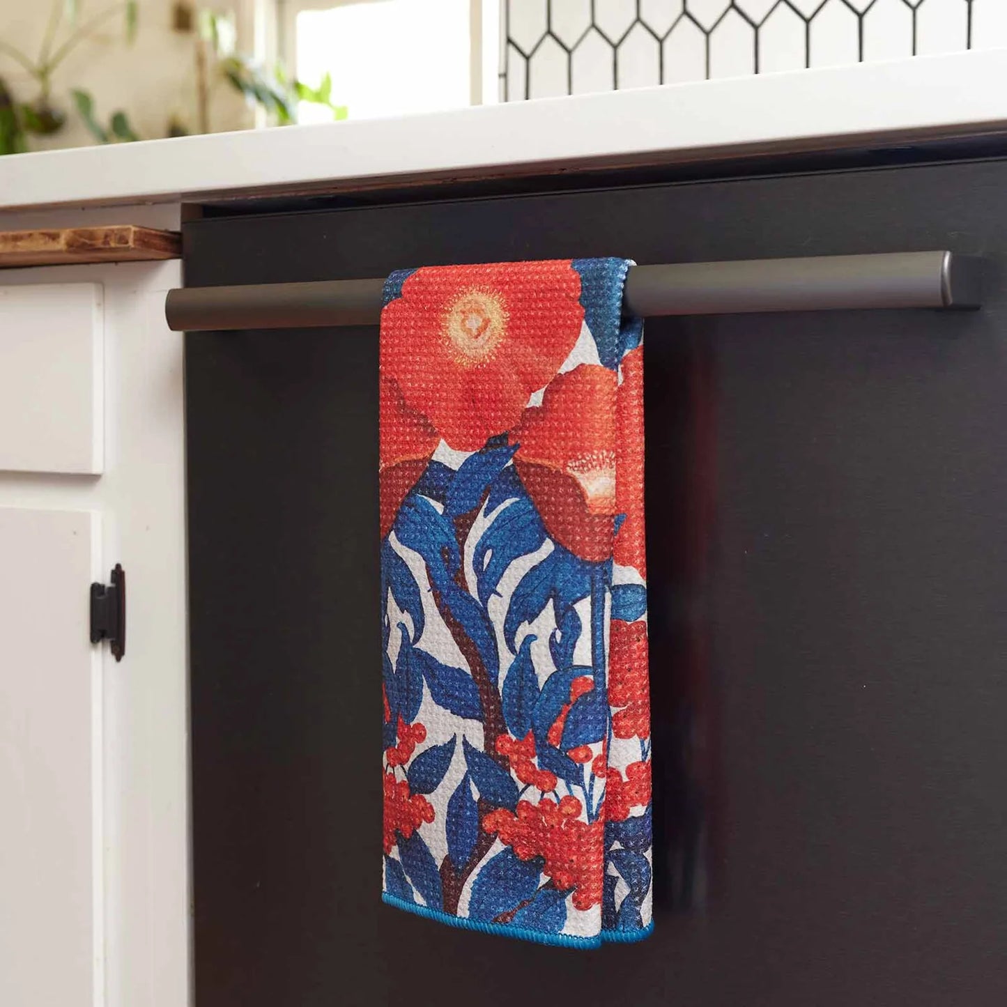 Icelandic Poppy Eco-Friendly Kitchen Towel