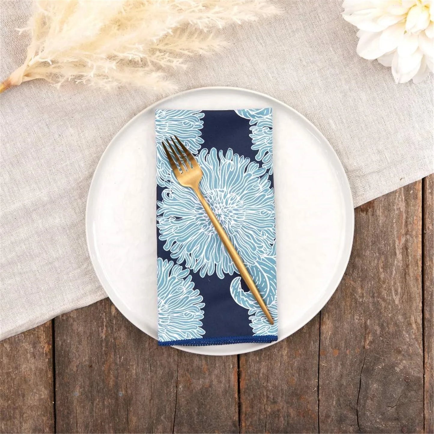 Chrysanthemum Flower Eco-Friendly Dinner Napkins - Set of 6