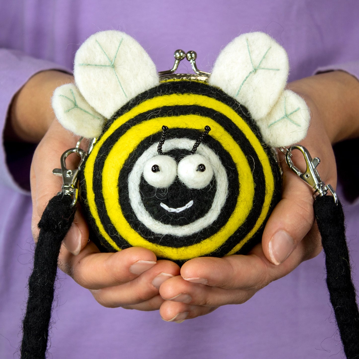 Critter Clutch - Bumblebee