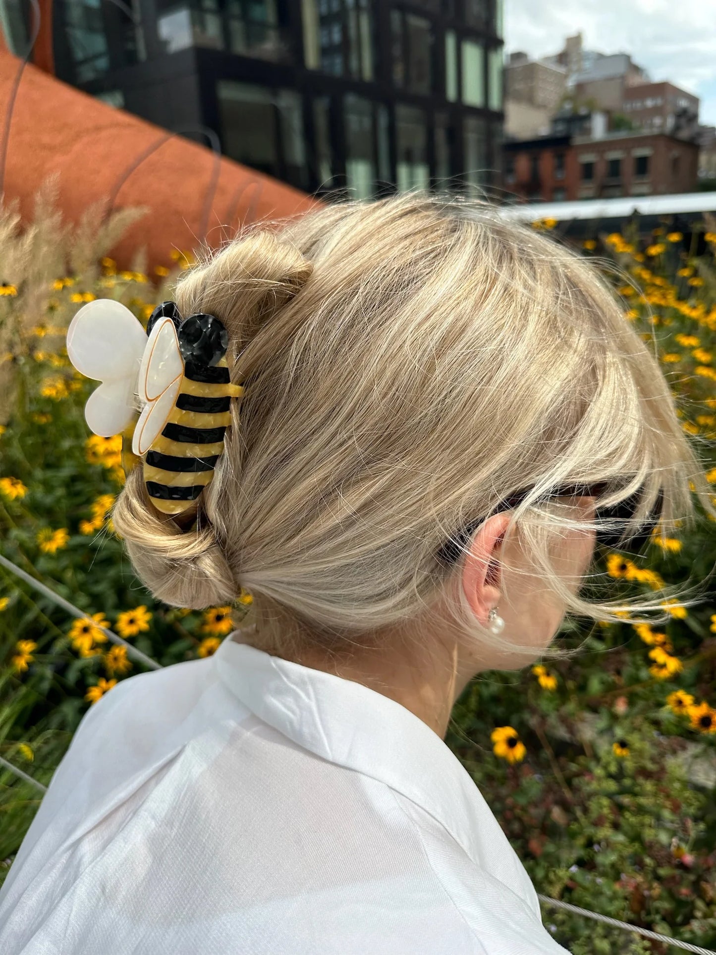 Bee Hand-painted Claw Hair Clip