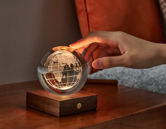 Amber Crystal Light - World Globe